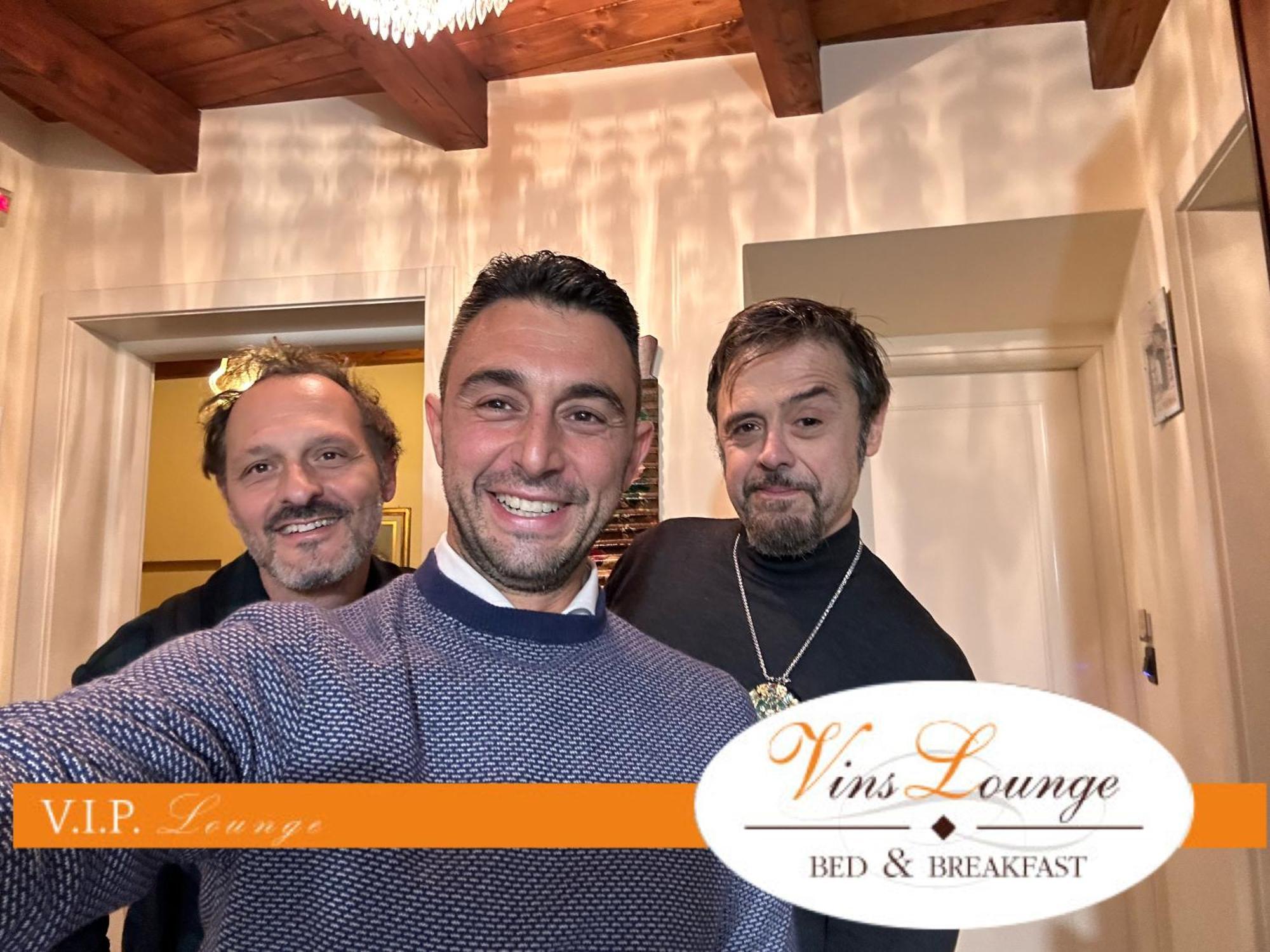 Vinslounge Suite Барлетта Екстер'єр фото